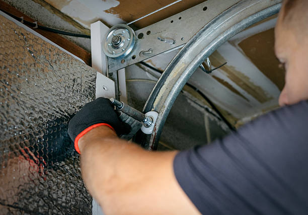 Affordable Garage Door Roller Replacement solutions in Hansen, ID