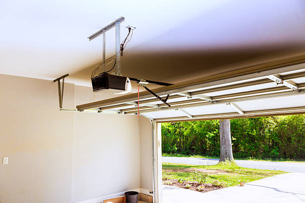 Top rated local Garage Door Roller Replacement specialists in Hansen, ID